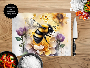 Honeybee Cutting board TheCraftNook