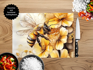 Honeybee Cutting board TheCraftNook
