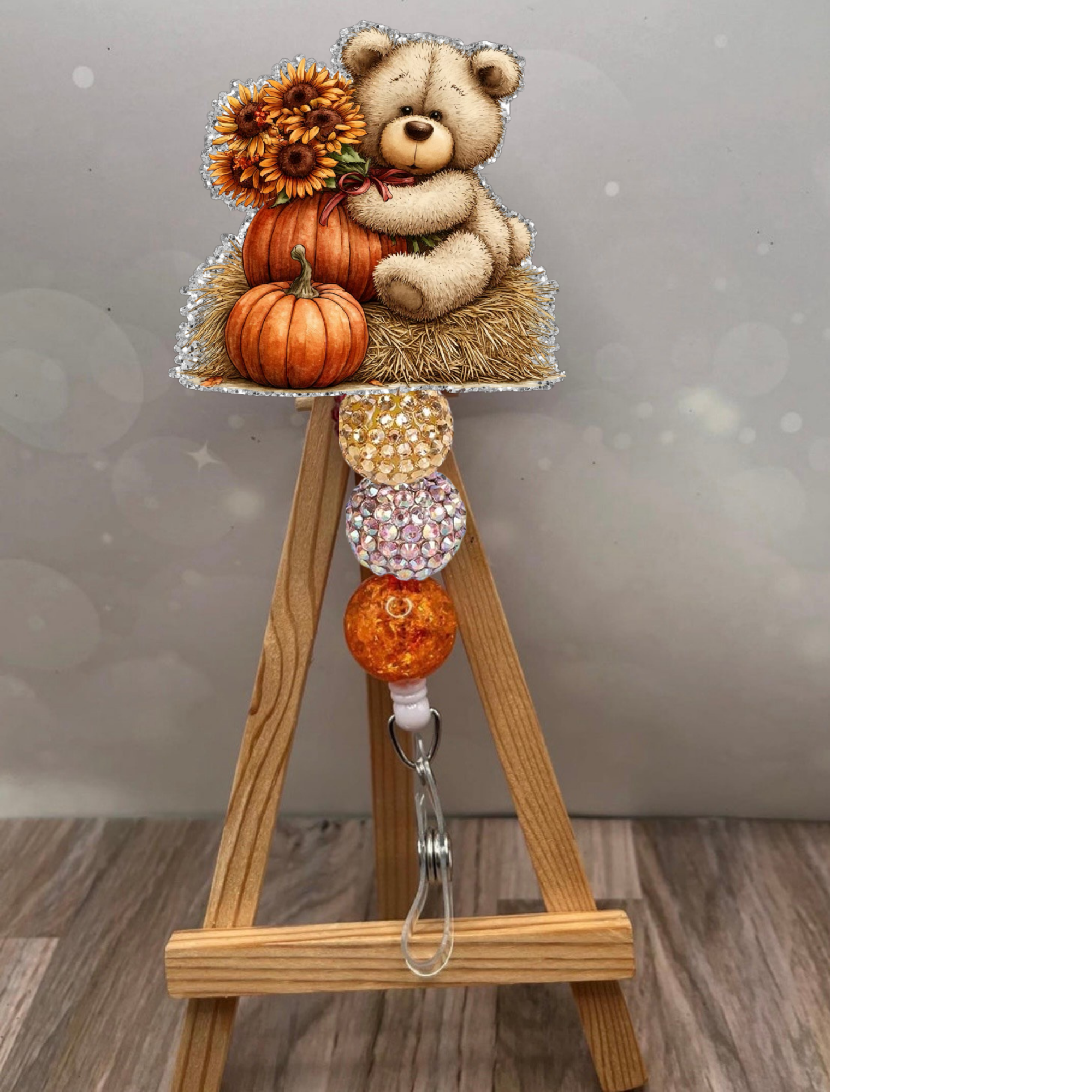 Fall Bear Badge Pull