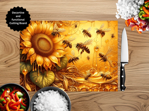 Honeybee Cutting board TheCraftNook
