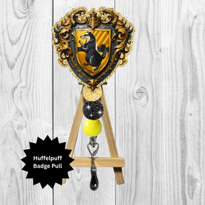 Badger House Crest Badge Pull – Wizard-Inspired ID Accessory TheCraftNook